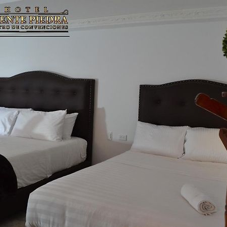 Hotel Puente Piedra Park Вілья-де-Лейва Екстер'єр фото